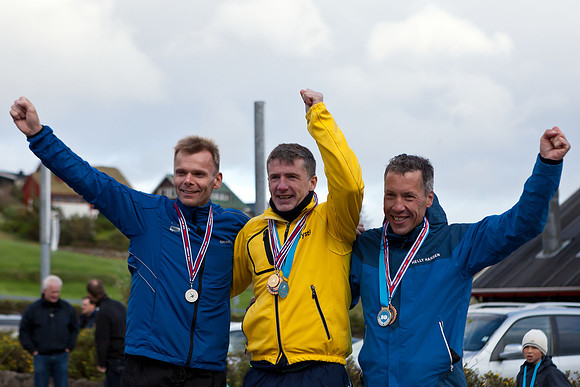 Henry Olsen nr 2, Borgar Biskupstøð nr 1, Herluf Jakobsen nr 3