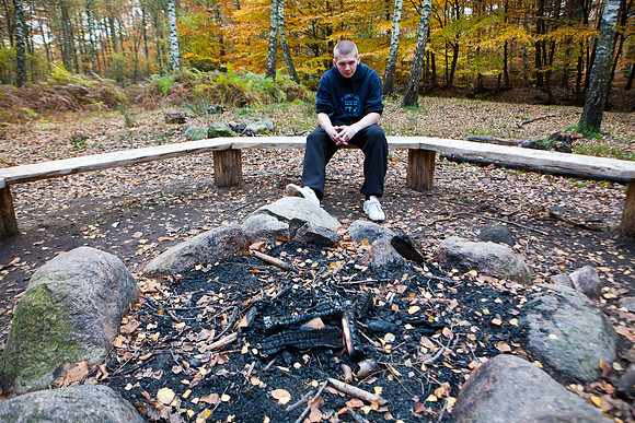 Udbrændt bål i Hareskoven. Burnt out bonfire in Hare forest