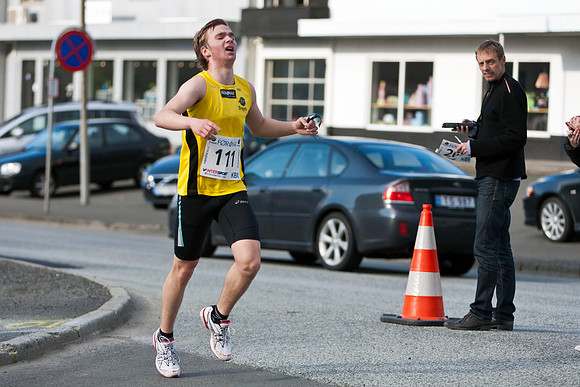 Marnar fyrstur á mál