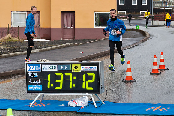 EIK halv marathon 2013