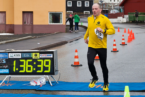 EIK halv marathon 2013