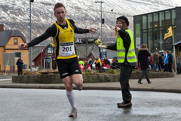 EIK halv marathon 2013