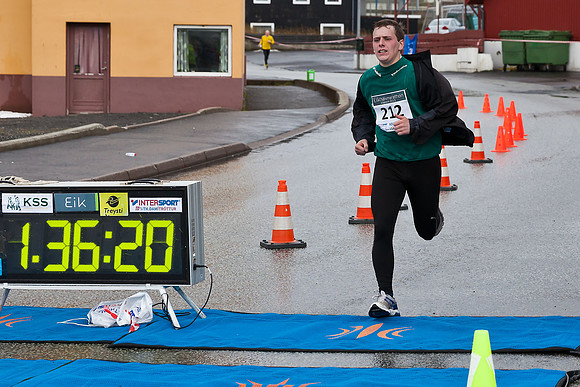 EIK halv marathon 2013