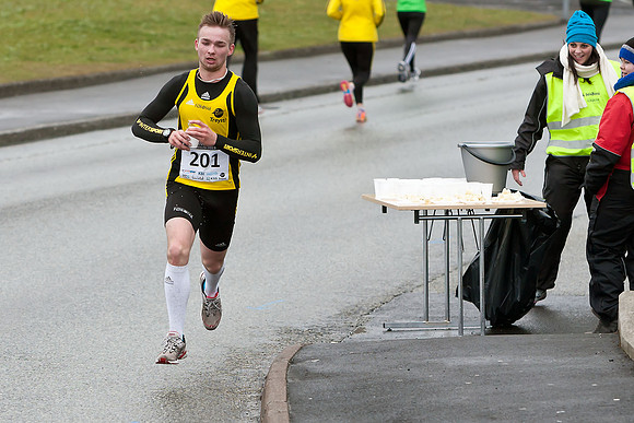 EIK halv marathon 2013