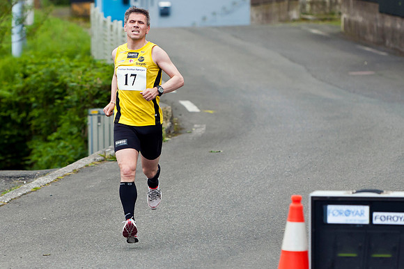 Jonhard Larsen