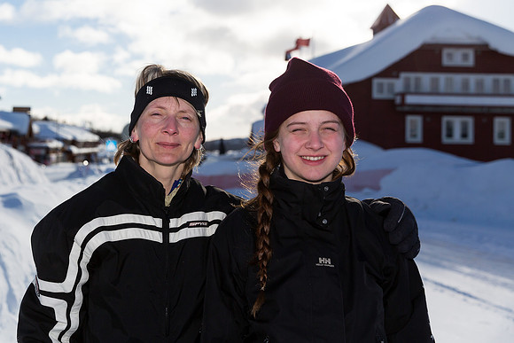 Tórvør og Elisabet